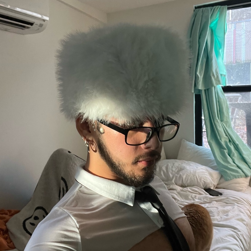 Meet your Posher, Caleb